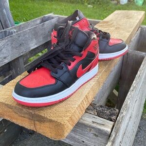 Nike air Jordans size 7 new!